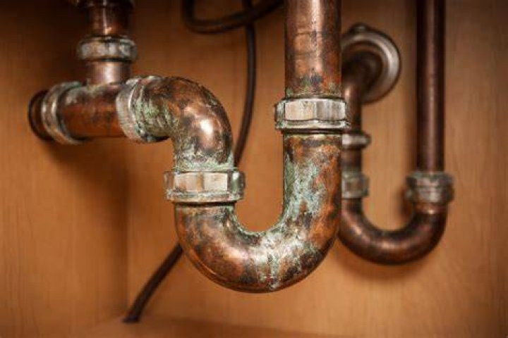 Are old copper pipes dangerous?