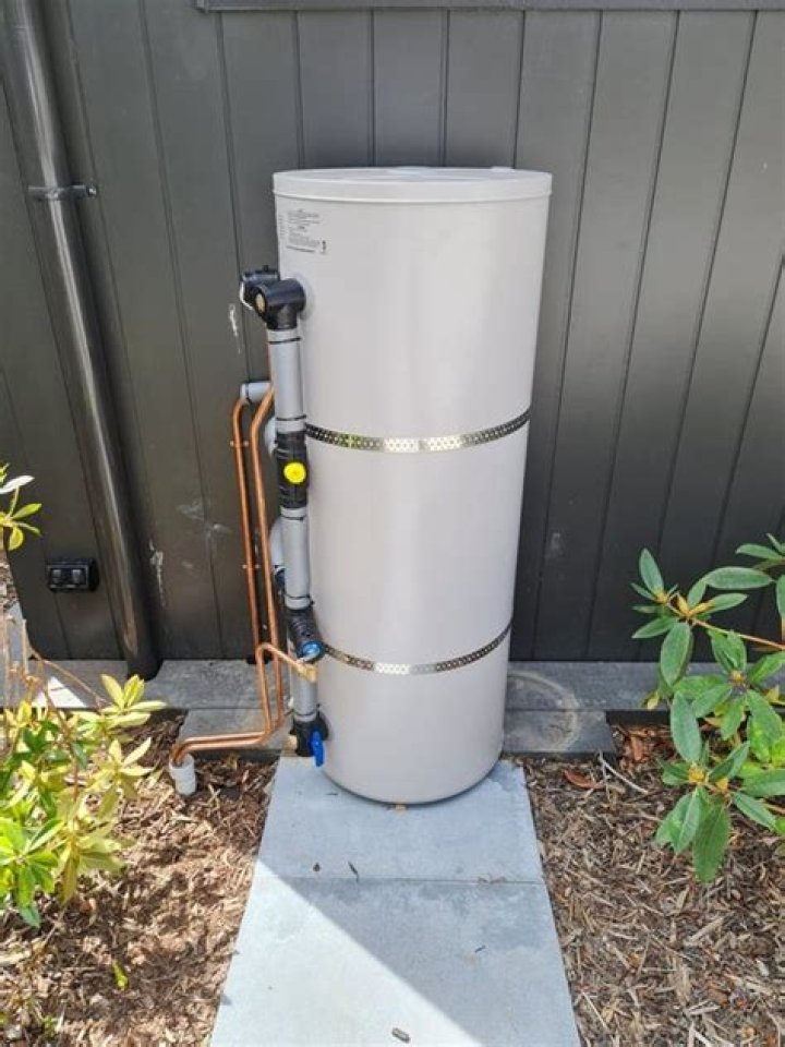 Can I put my hot water cylinder outside?