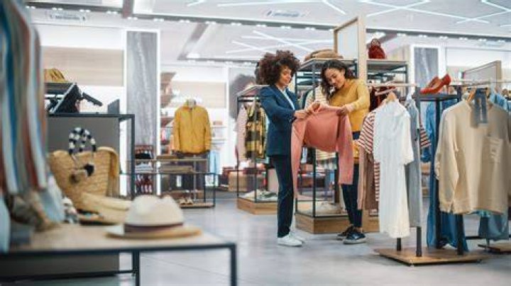 Can you model for clothing stores?
