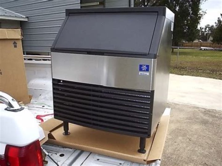 Can you put an ice maker in the garage?