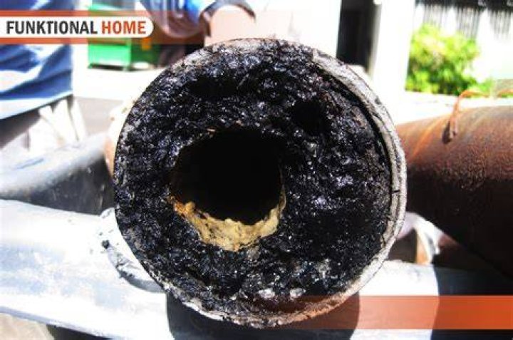 Can you repair cast iron pipes?