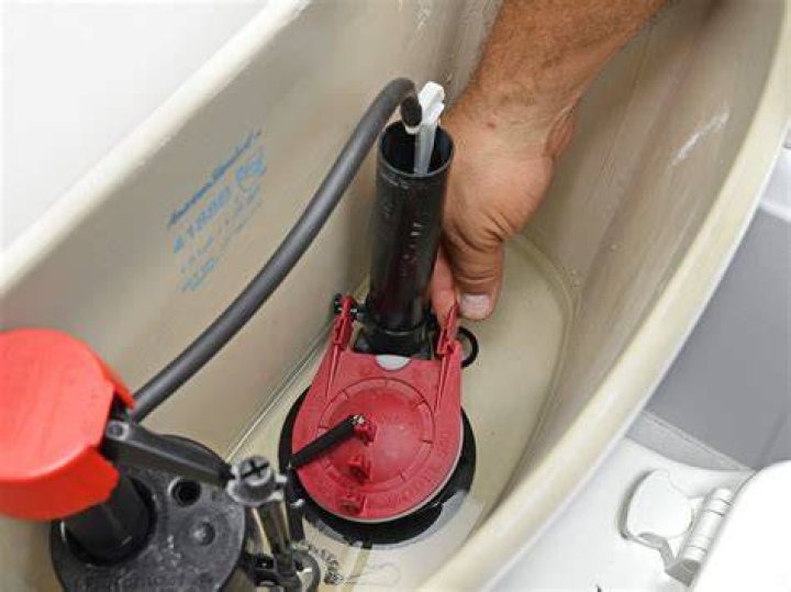 Can you replace the flapper in a toilet?
