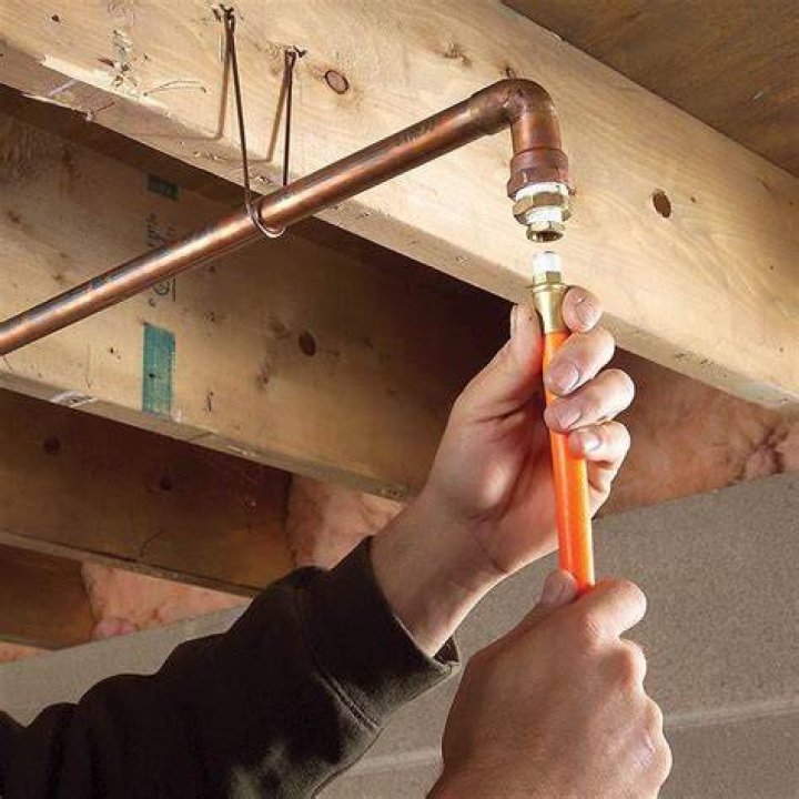 Can you use copper pipe for air lines?