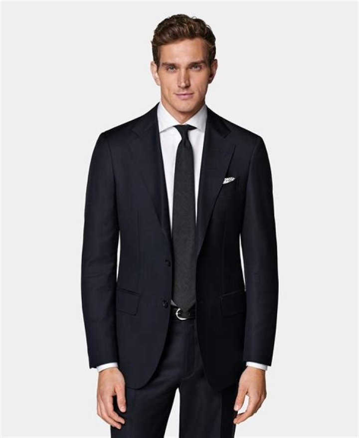 Can you wear a normal suit to a black tie event?