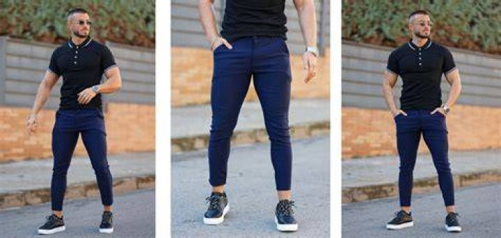 Can you wear black shoes with navy?