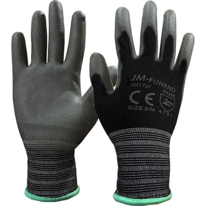 Do gloves prevent static?