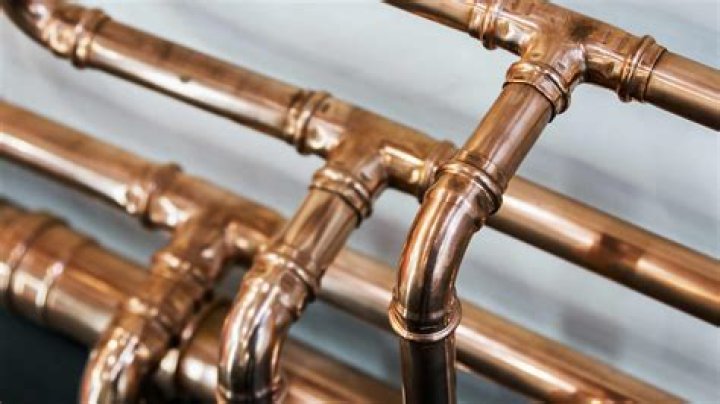 Do modern homes use copper pipes?
