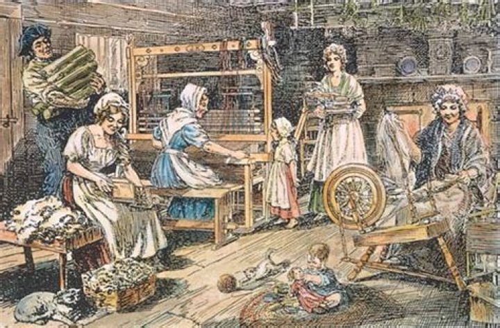 How did women make cloth in colonial America?