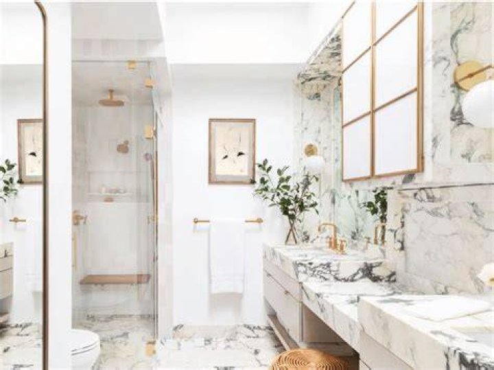 How do you make a small bathroom look high end?
