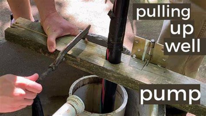 How do you pull a well water pump?