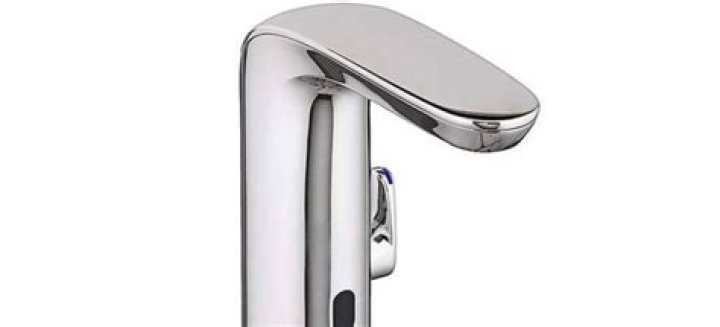 How do you remove Hansgrohe bathroom faucet handles?
