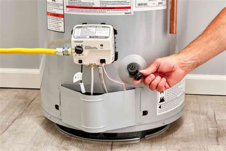 How do you start an automatic gas water heater?