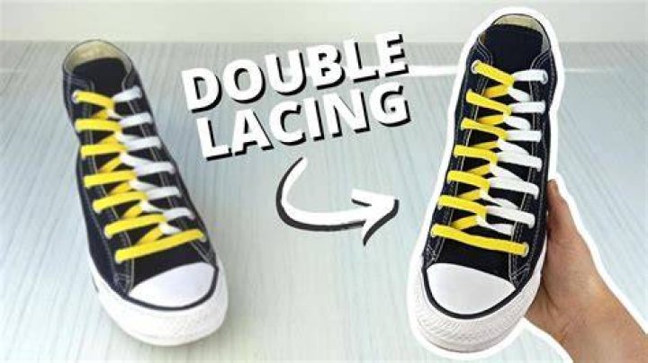 How do you tie a double lacing shoelace?