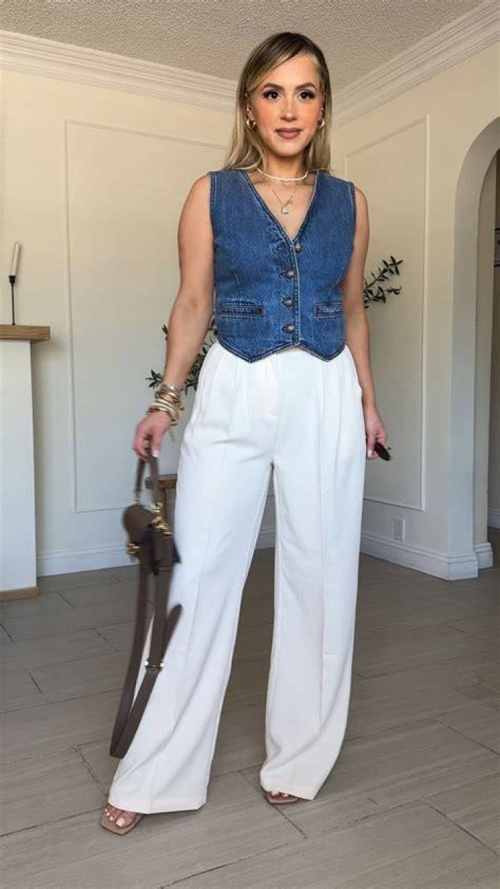 How do you wear a white jean vest?