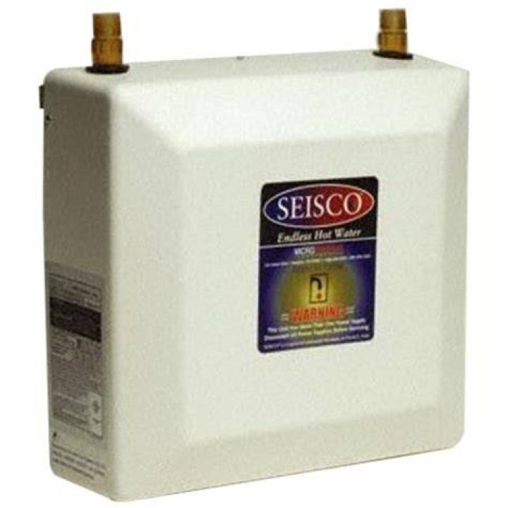 How many Watts Does a Seisco RA 28 water heater have?
