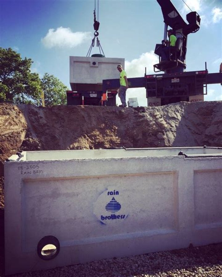 How much does it cost to install a cistern?