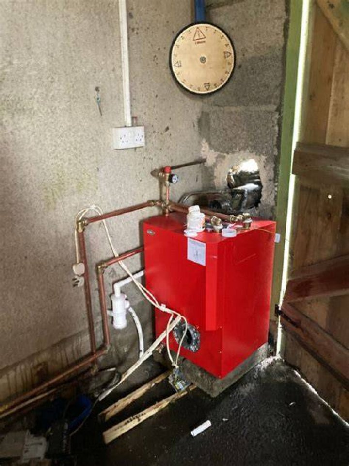 How much does it cost to install oil heating?