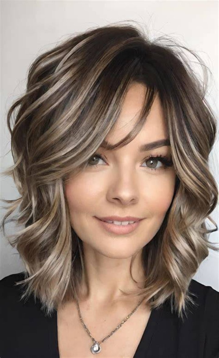 What are the best medium length hairstyles for women?