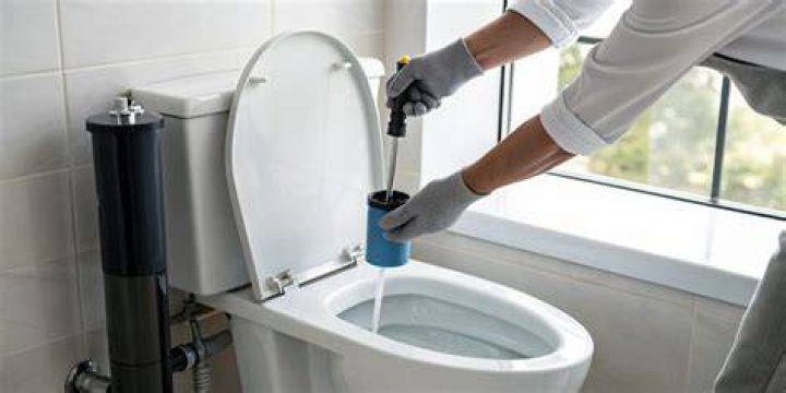 What can you quickly do to the fill valve if it wont stop running?