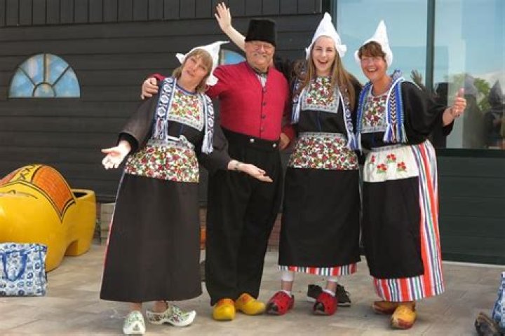 What do Dutch people wear on their feet?
