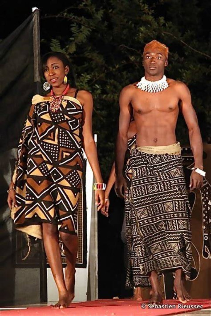 What do Malians wear?