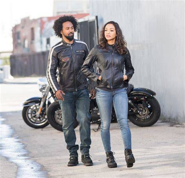 What do you wear on a Harley ride?