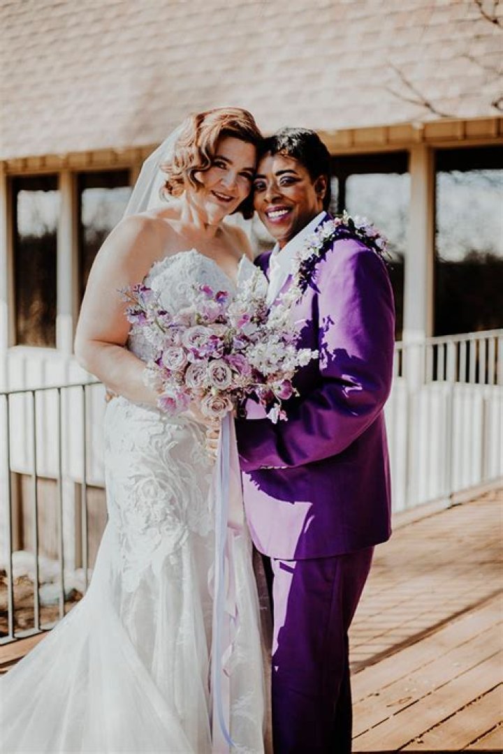 What does it mean to wear purple at a wedding?