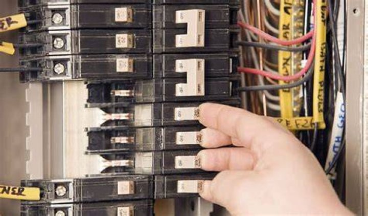 What does it mean when a circuit breaker is orange?