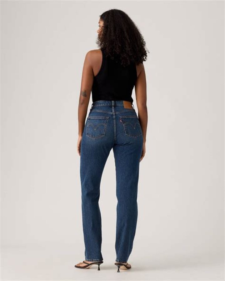 What is the rise on Levi 501 jeans?