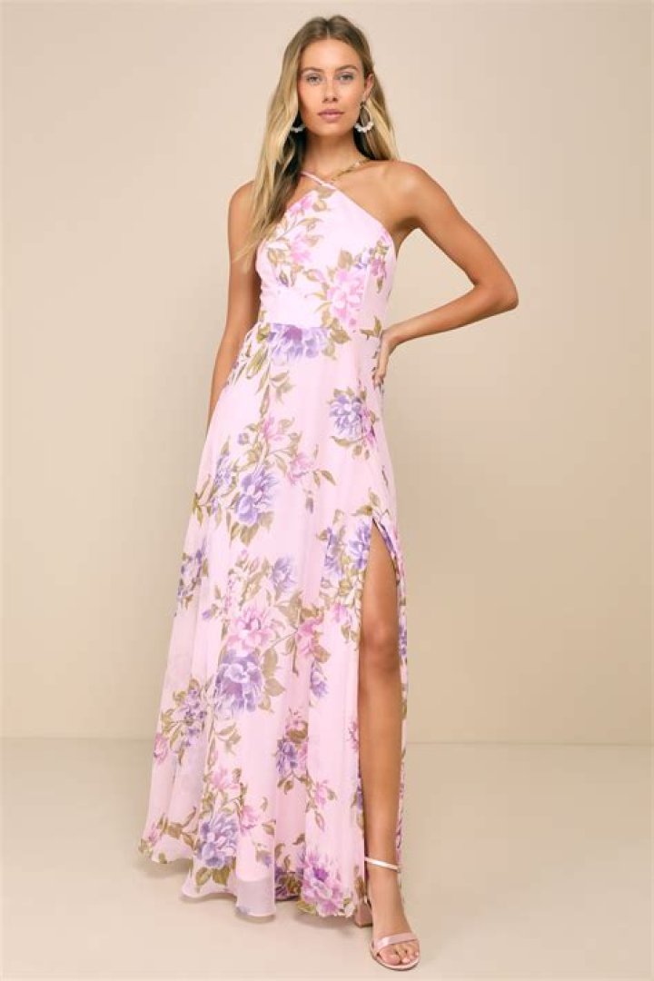 What kind of dress to wear with a halter top?