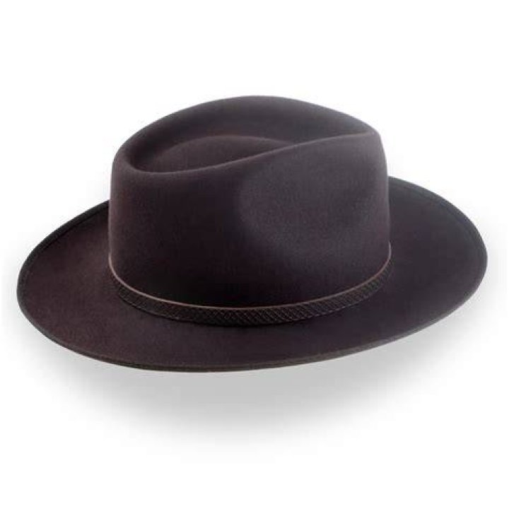 What kind of hat is a felt hat?