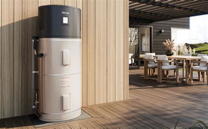 What kind of heating system does Rinnai use?