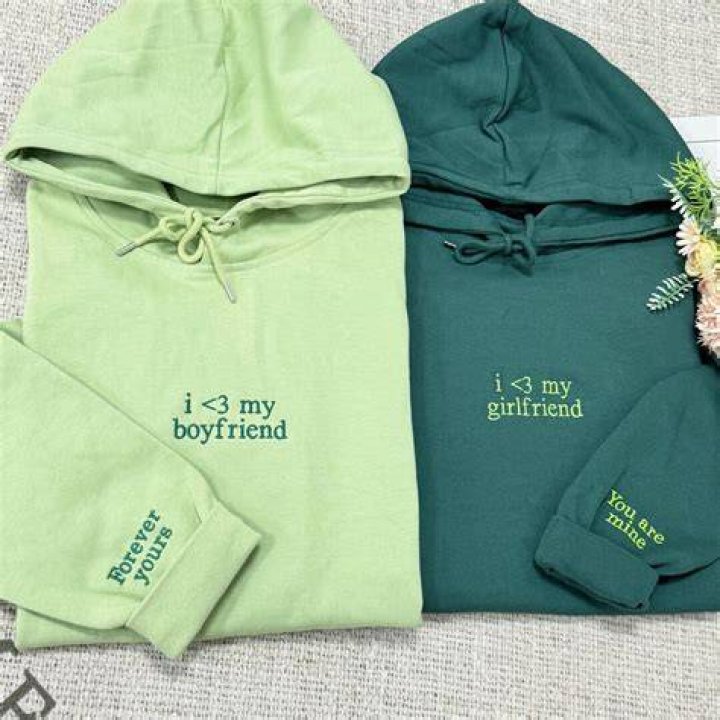What to wear when you are with your boyfriend?