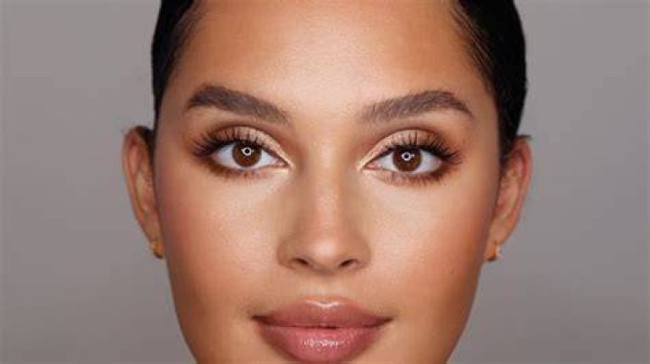Which is the best eye makeup for brown eyes?