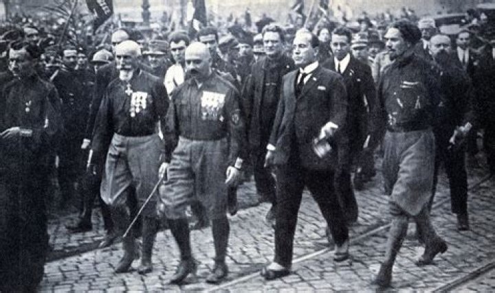 Who were black shirts in ww1?