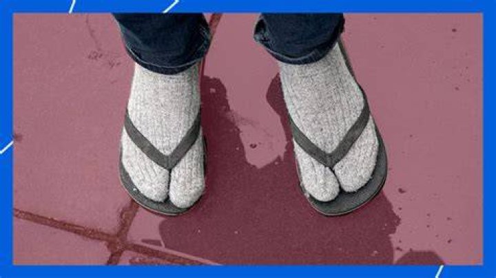Why do people hate flip-flops?