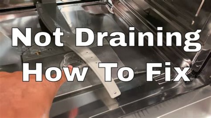 Why is my Bosch dishwasher not rinsing properly?